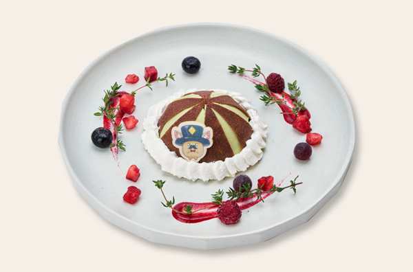 俺のアイルー！　ダハディラネコのドレス風抹茶レアチーズケーキ