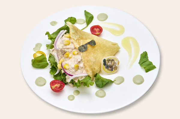 たっぷり野菜でガッツリキマったツナマヨクレープ🍎