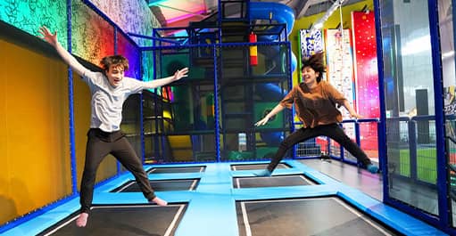 トランポリンキューブ